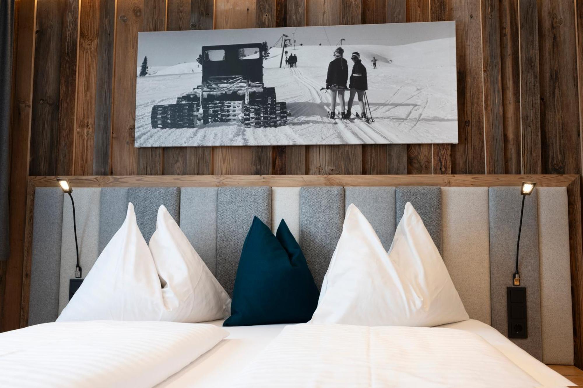 Austria Alpinhotel Ski In Ski Out An Der Edelweissbahn Obertauern Kültér fotó
