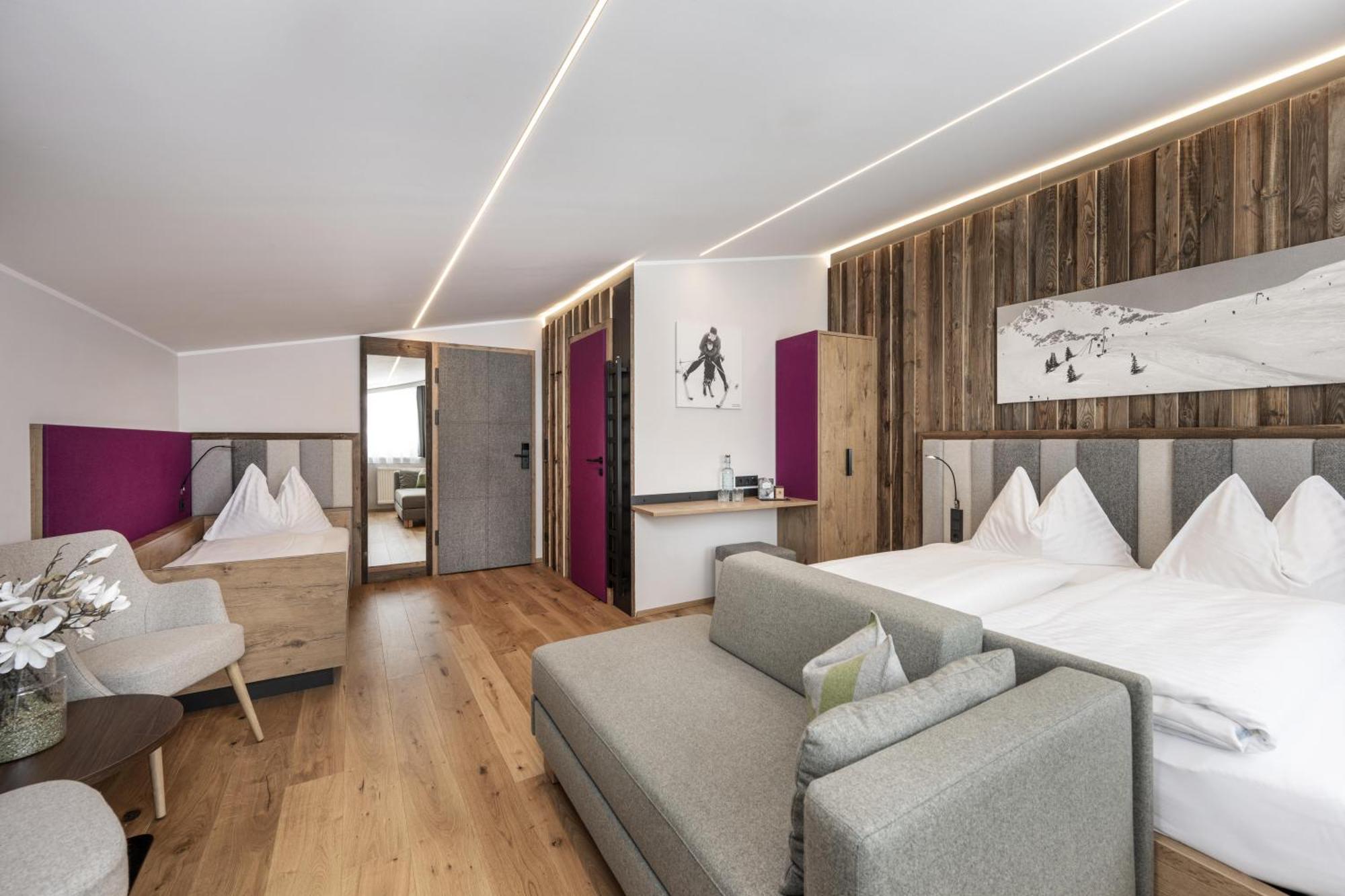 Austria Alpinhotel Ski In Ski Out An Der Edelweissbahn Obertauern Kültér fotó